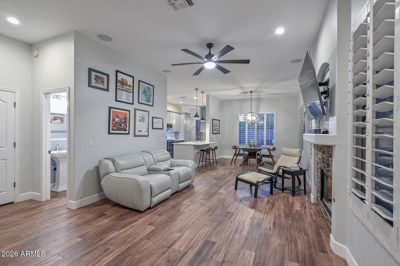 4236 E Tether Trl, Phoenix, AZ 85050