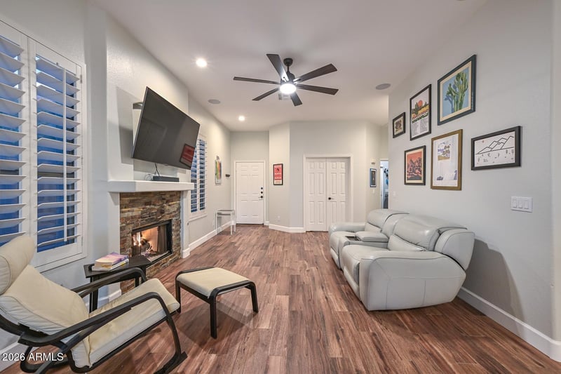 4236 E Tether Trl, Phoenix, AZ 85050