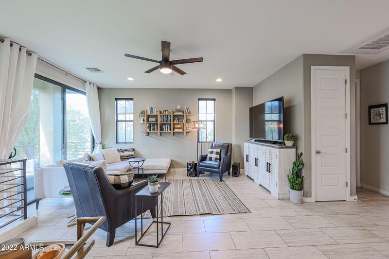 4236 N 27th St #20, Phoenix, AZ 85016