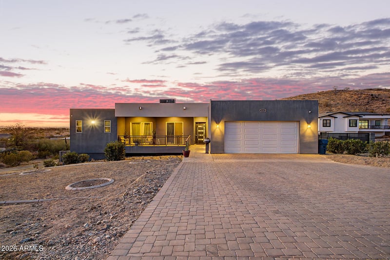 4236 Ceton Dr, Laveen, AZ 85339