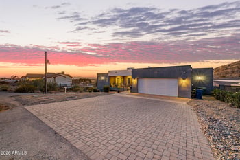 4236 Ceton Dr, Laveen, AZ 85339