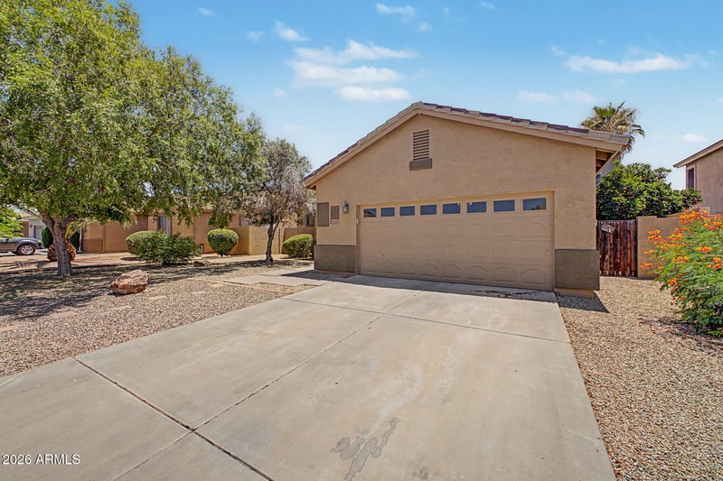 4237 Del Rio St, Gilbert, AZ 85295
