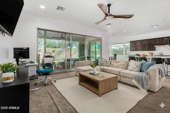 4237 Electron --, Mesa, AZ 85212