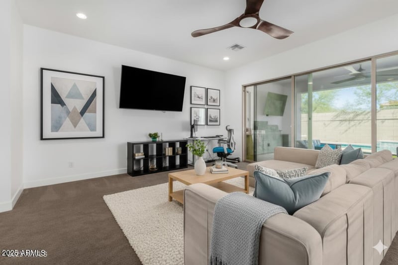 4237 Electron --, Mesa, AZ 85212