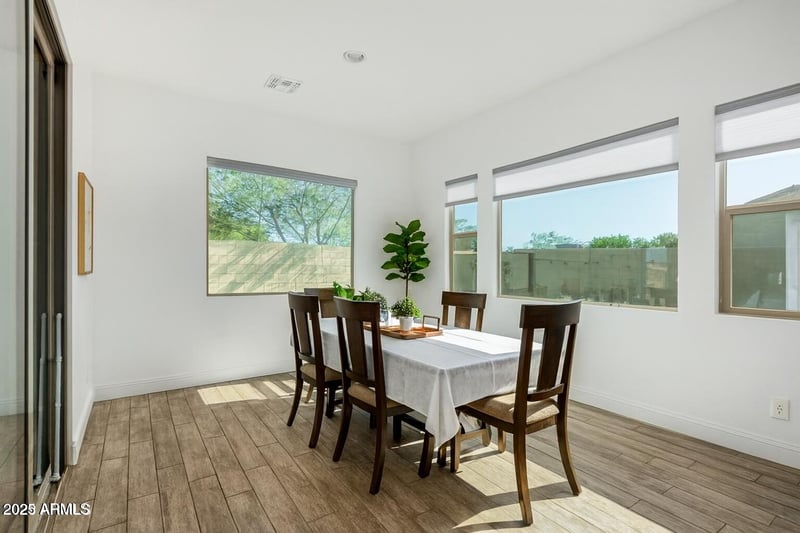 4237 Electron --, Mesa, AZ 85212