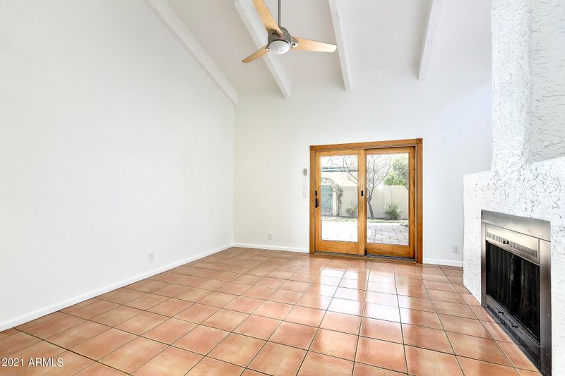 4237 N 43rd St, Phoenix, AZ 85018