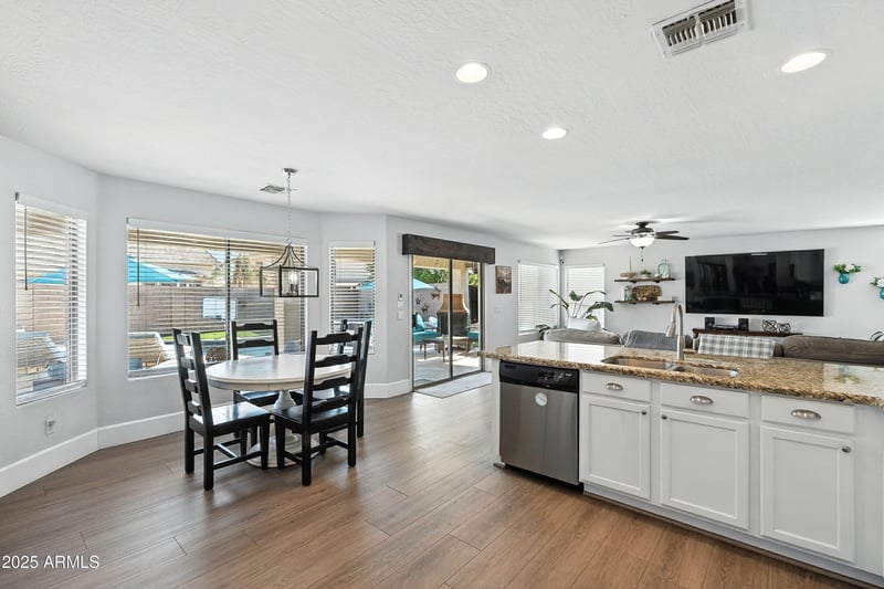 4237 Patrick St, Gilbert, AZ 85295