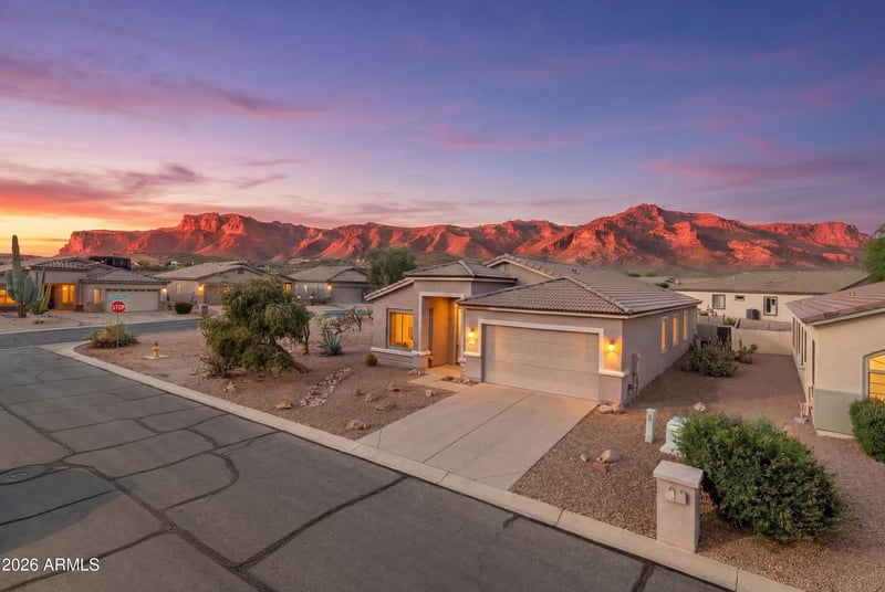 4237 Pony Rider Trl, Gold Canyon, AZ 85118