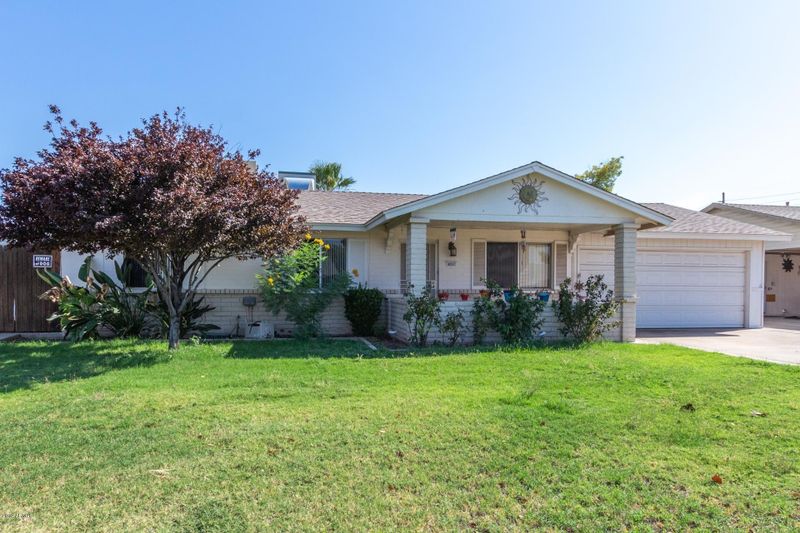 4237 W Cholla St, Phoenix, AZ 85029