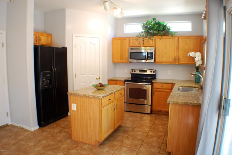 4239 E Baylor Ln, Gilbert, AZ 85296