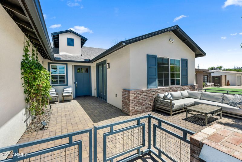 4239 N 42nd Pl, Phoenix, AZ 85018