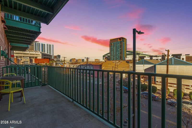 424 2nd St #203, Phoenix, AZ 85004
