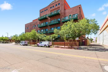 424 2nd St #206, Phoenix, AZ 85004