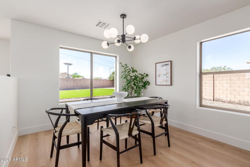 424 Chatsworth --, Mesa, AZ 85208