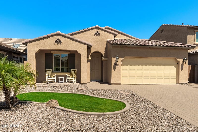 424 E Canyon Rock Rd, San Tan Valley, AZ 85143