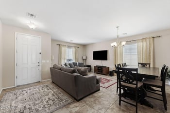 424 E Canyon Rock Rd, San Tan Valley, AZ 85143