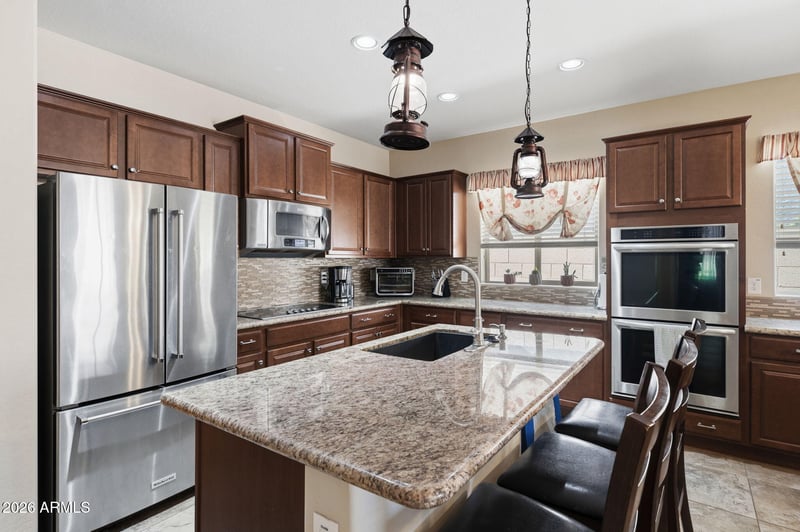 424 E Canyon Rock Rd, San Tan Valley, AZ 85143
