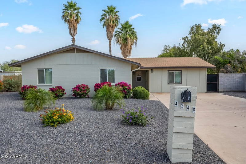 4240 Bluefield Ave, Phoenix, AZ 85032