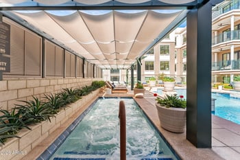 4240 Camelback Rd #514, Phoenix, AZ 85018