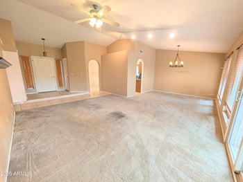 4240 Amberwood Dr, Phoenix, AZ 85048