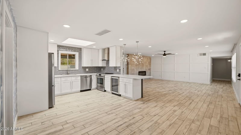 4240 E Desert Cactus St, Phoenix, AZ 85032
