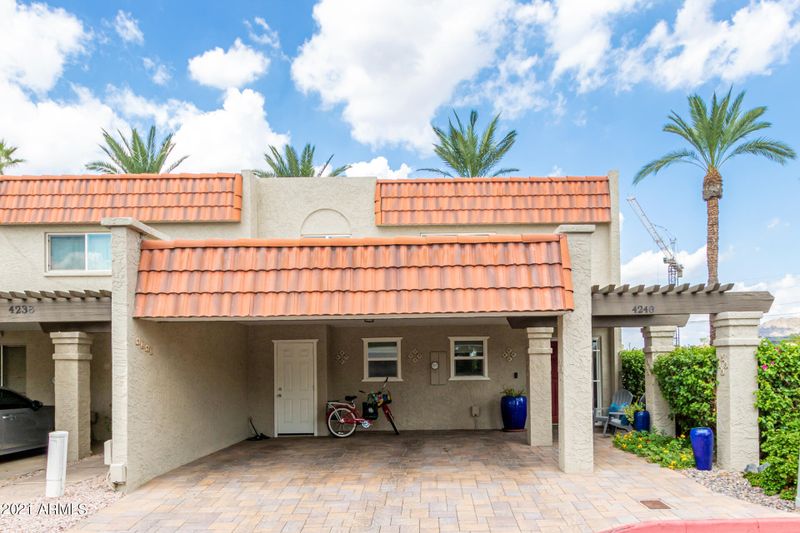 4240 E Mariposa St, Phoenix, AZ 85018