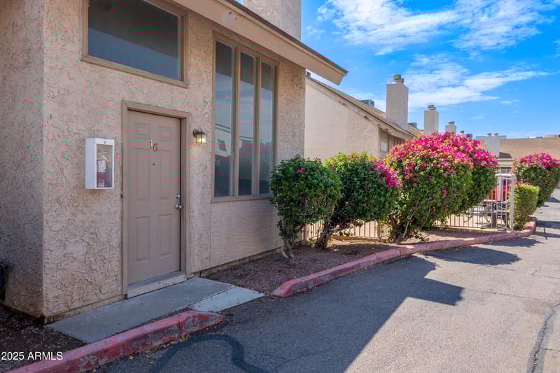 4240 Longview Ave #16, Phoenix, AZ 85014