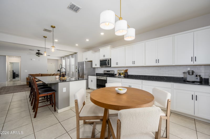 4240 Coneflower Ln, San Tan Valley, AZ 85144