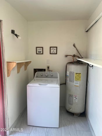 4241 N 68th Dr, Phoenix, AZ 85033
