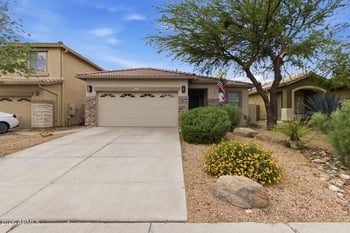 42414 46th Ln, Phoenix, AZ 85086