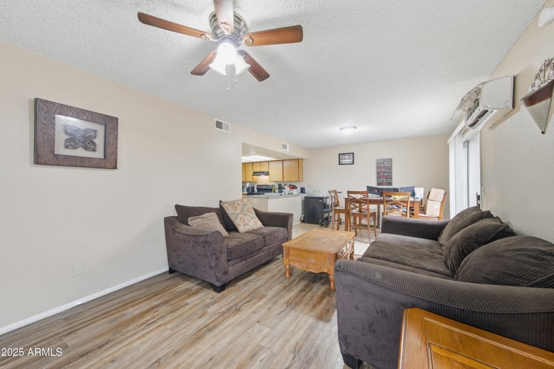 4242 69th Ln #1333, Phoenix, AZ 85033
