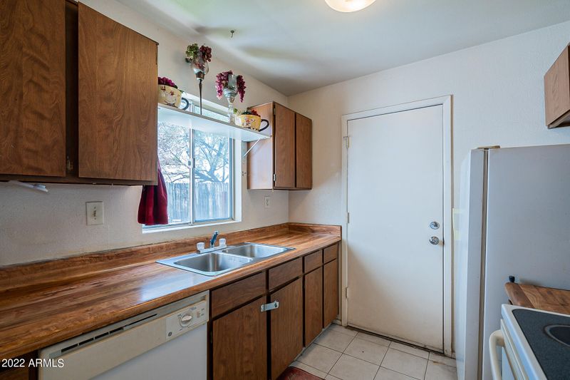 4242 E Carson Rd, Phoenix, AZ 85042