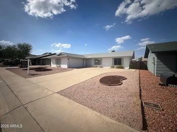4242 Hano St, Phoenix, AZ 85044