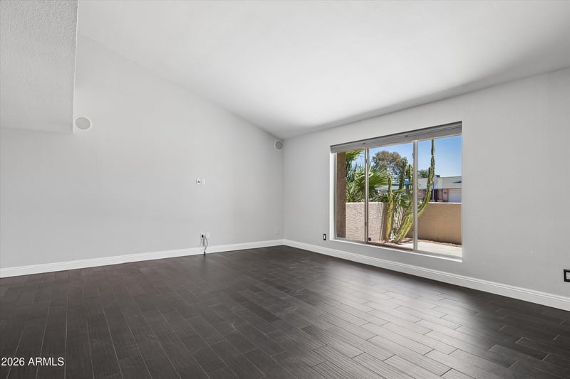 4242 E Sheena Dr, Phoenix, AZ 85032