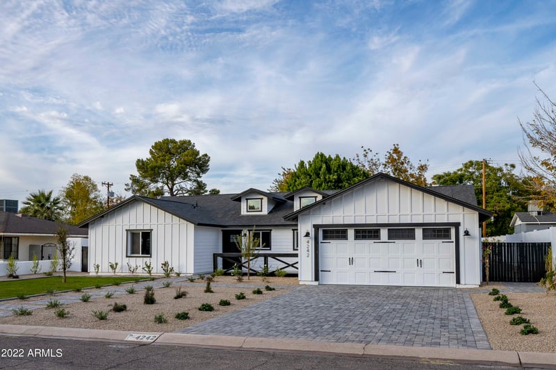 4242 E Vernon Ave, Phoenix, AZ 85008