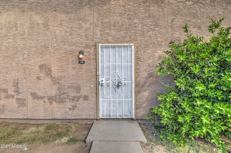 4242 N 69th Dr #1306, Phoenix, AZ 85033
