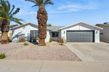 4242 Sacaton St, Phoenix, AZ 85044