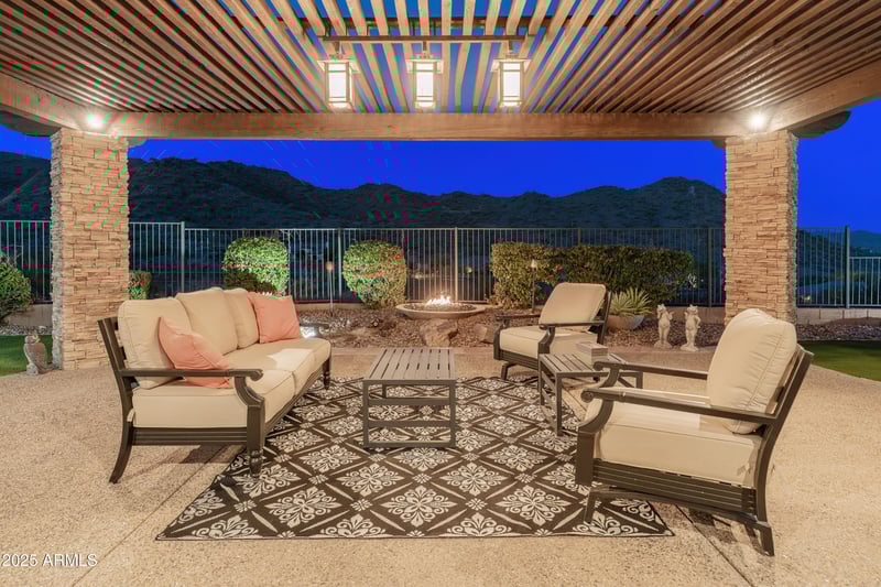 42421 Back Creek Way, Anthem, AZ 85086