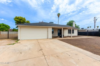 4243 85th Dr, Phoenix, AZ 85037