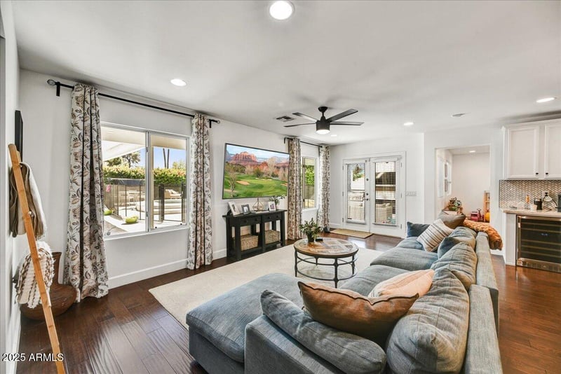 4243 Avalon Dr, Phoenix, AZ 85018