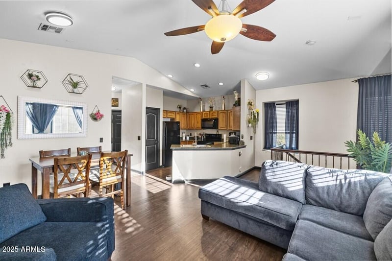 4243 Jasper Dr, Gilbert, AZ 85296