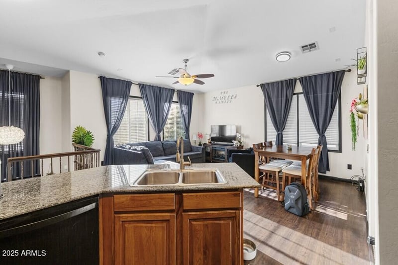4243 Jasper Dr, Gilbert, AZ 85296