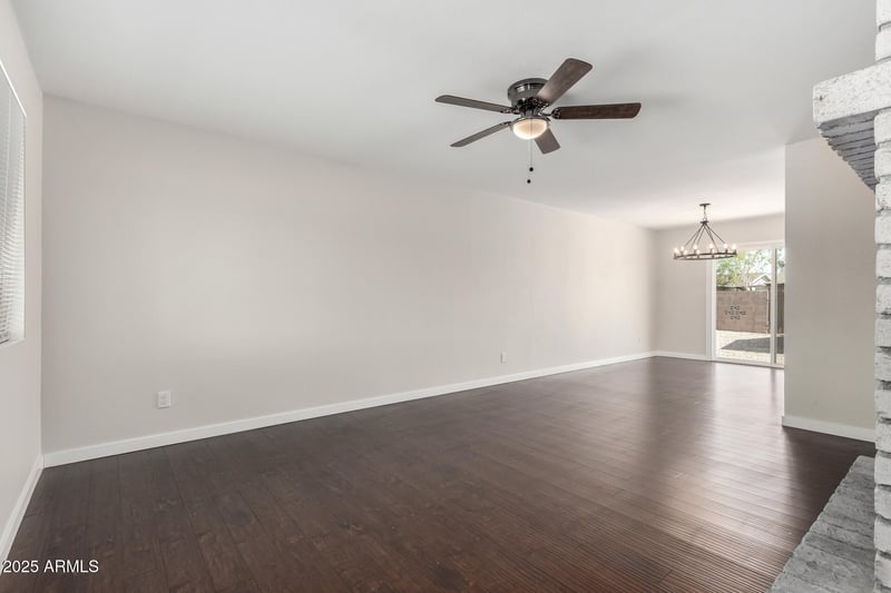 4243 Sheridan St, Phoenix, AZ 85009