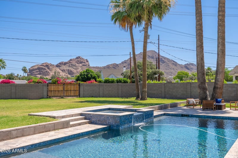 4244 E Patricia Jane Dr, Phoenix, AZ 85018