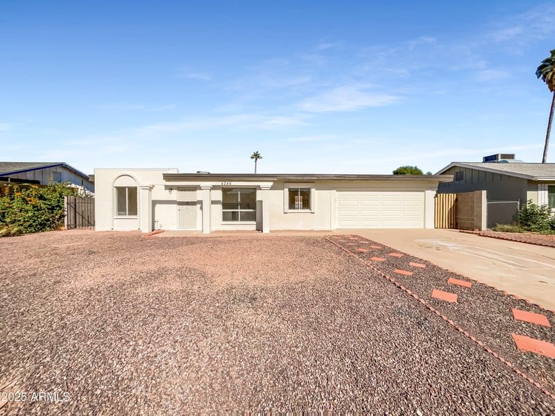 4244 Saint Catherine Ave, Phoenix, AZ 85042