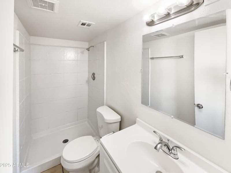 4244 Saint Catherine Ave, Phoenix, AZ 85042