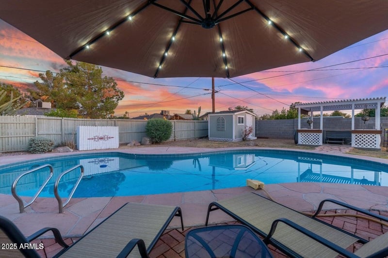 4245 16th Dr, Phoenix, AZ 85015