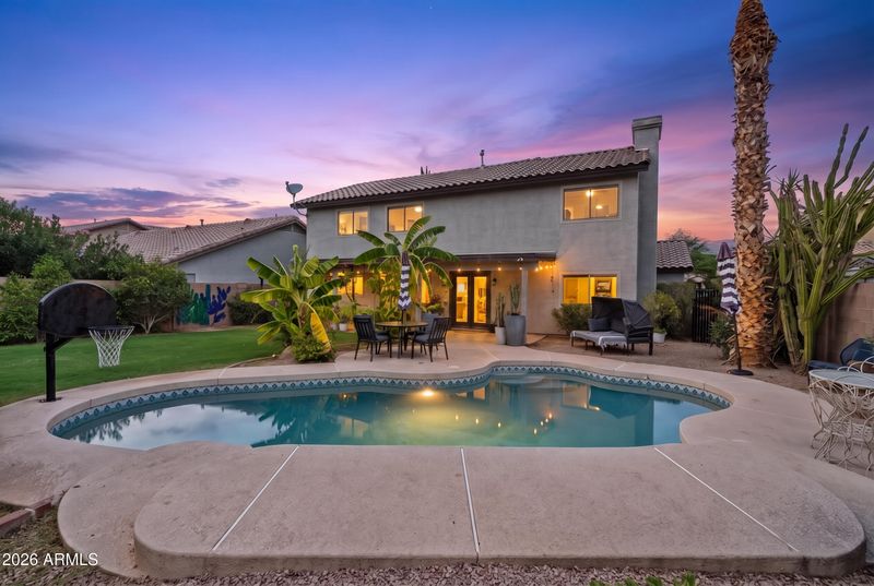 4245 E Meadow Dr, Phoenix, AZ 85032