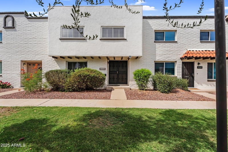4245 Miller Rd, Scottsdale, AZ 85251