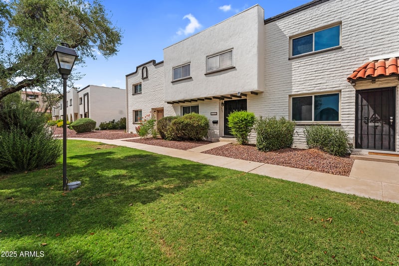 4245 Miller Rd, Scottsdale, AZ 85251